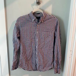 J.Crew mens button down (slim)